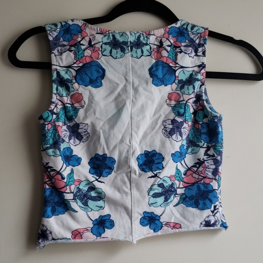 H&M Cropped Tank - Picture 2 of 2